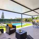 Vinco Ii With Heated Pool Kır Evi
